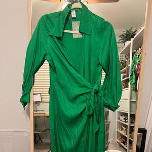 Green midi dress from hm new with tag